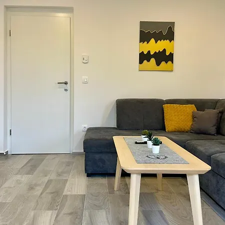 Apartment Franc *